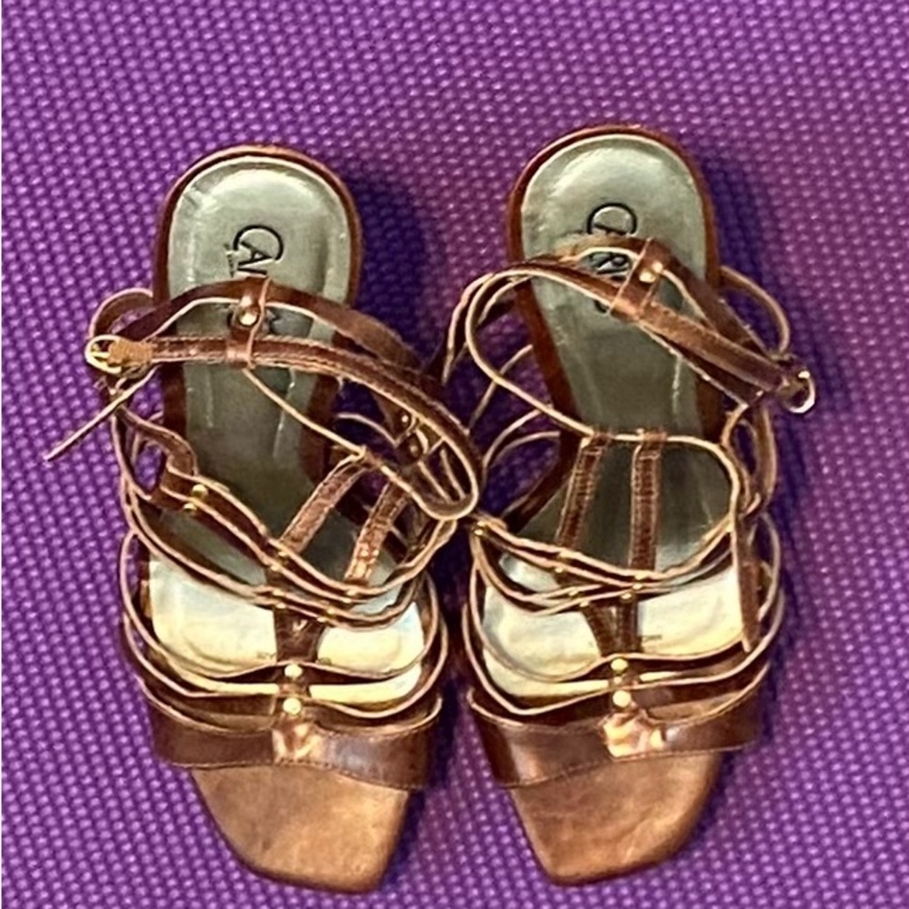 Women’s high heels